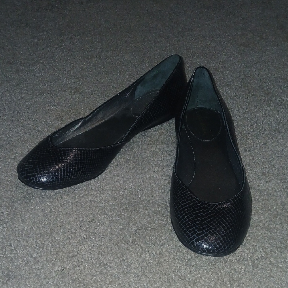 Cole Haan Nike Air black slip on  flats Sz 10 NWOT